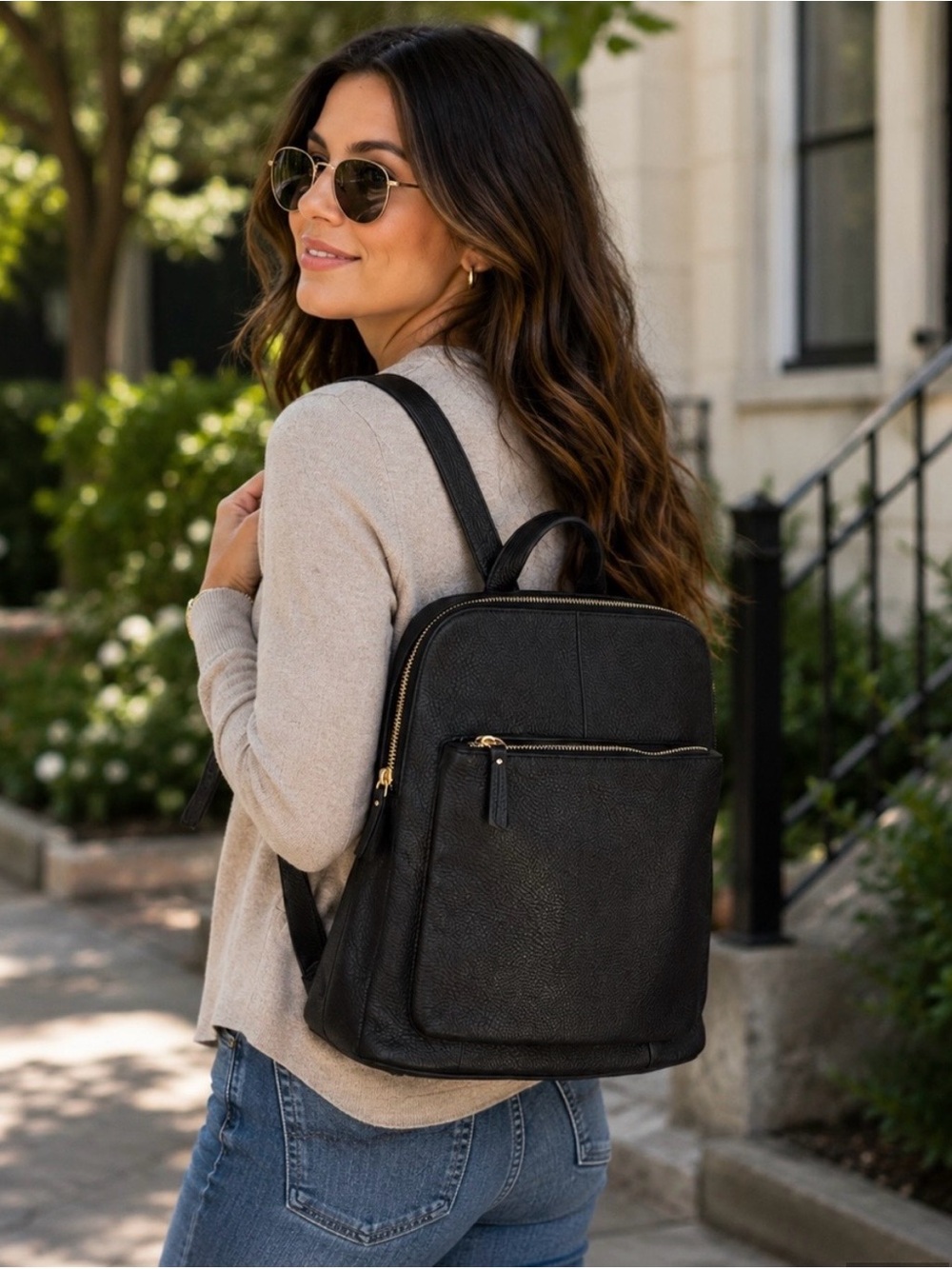 L.CREDI Black Pebble Leather Convertible Backpack Shoulder Bag Made in Italy